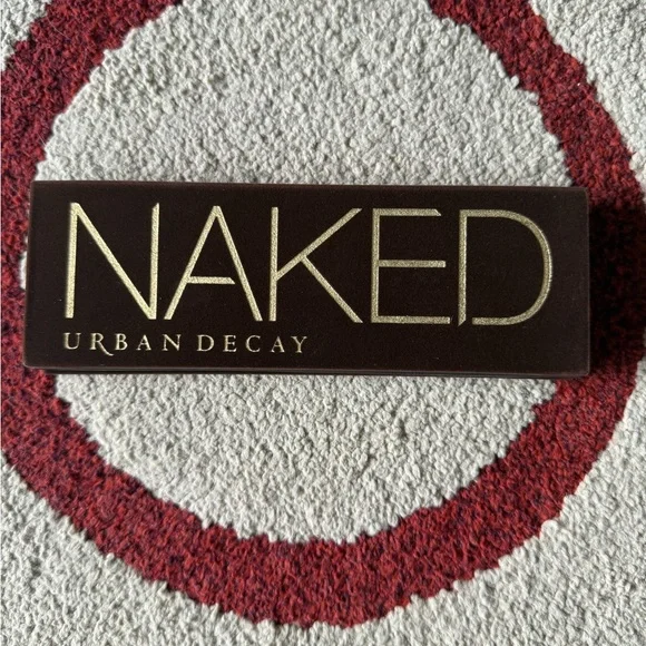 Urban Decay Naked Eyeshadow Palette - Brand New - Discontinued - Picture 3 of 4